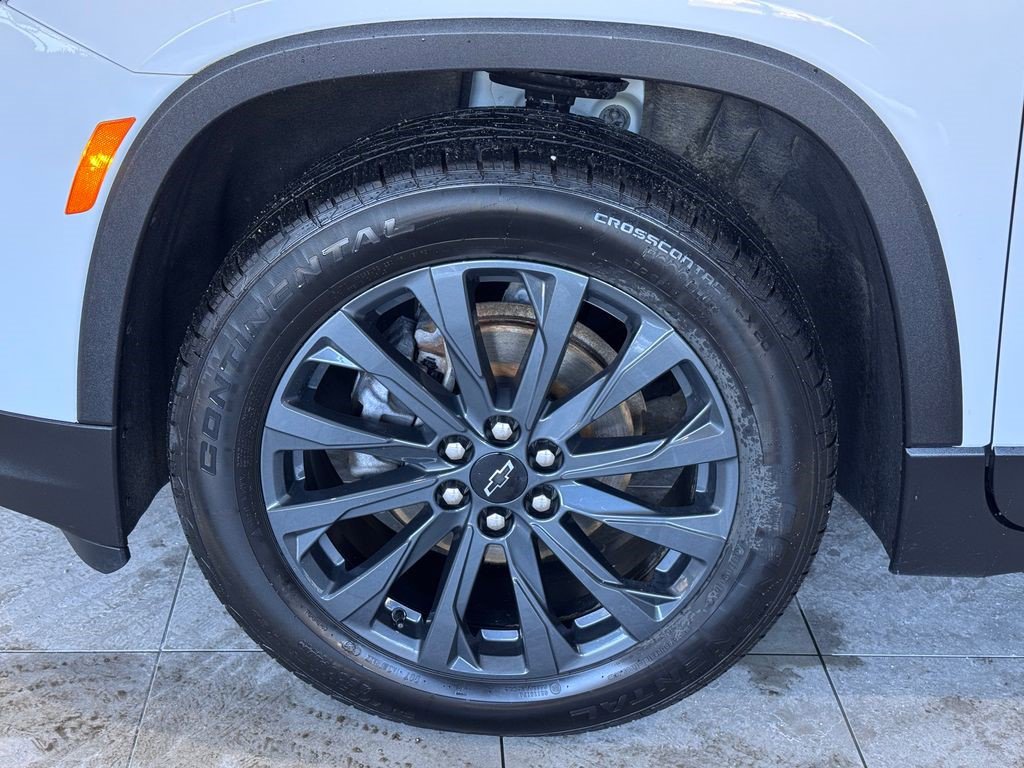Certified 2023 Chevrolet Traverse RS image 4