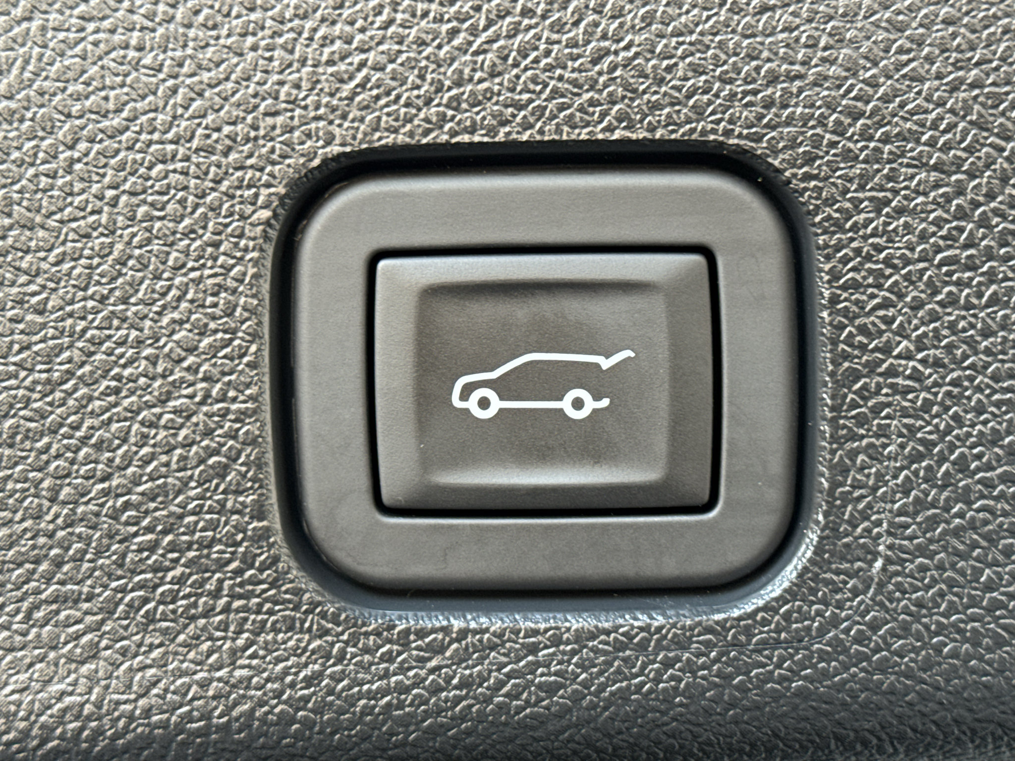 Used 2026 Chevrolet Traverse RS AWD/4WD image 24