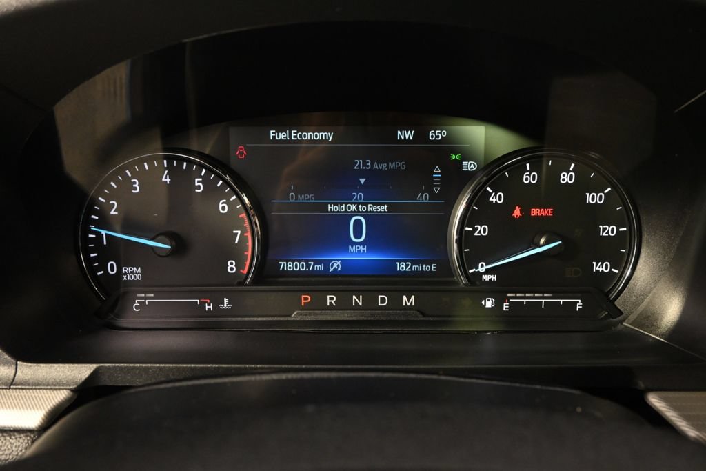 Used 2020 Ford Explorer XLT w/ Equipment Group 202A AWD/4WD image 25