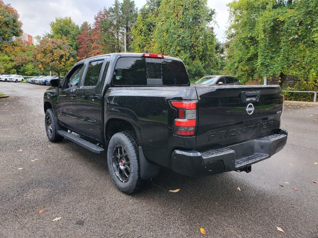 New 2026 Nissan Frontier SV w/ SV Convenience Package AWD/4WD image 3
