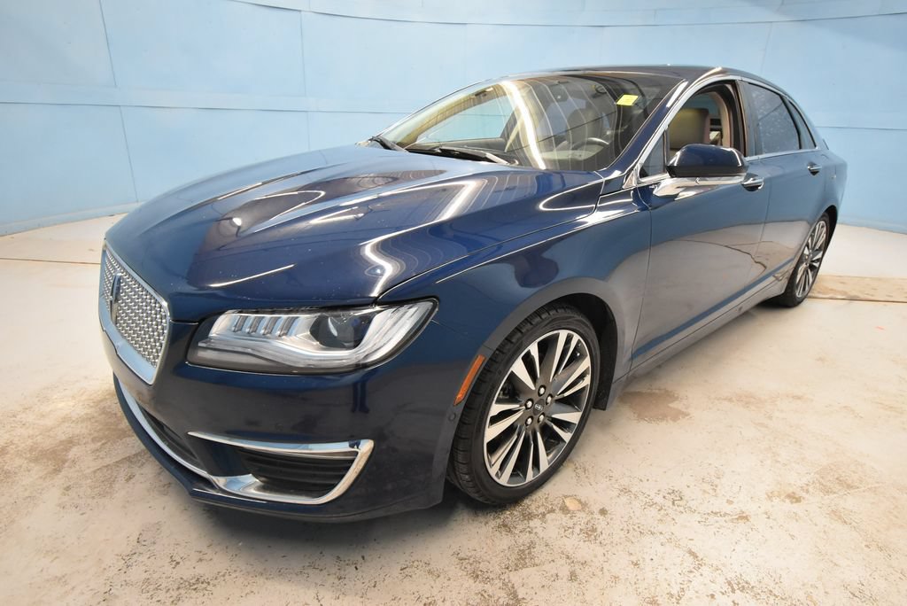 Used 2020 Lincoln MKZ Reserve w/ Elements Package FWD image 32