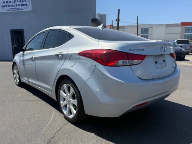 Used 2012 Hyundai Elantra Limited w/ Technology Pkg 5 FWD image 5