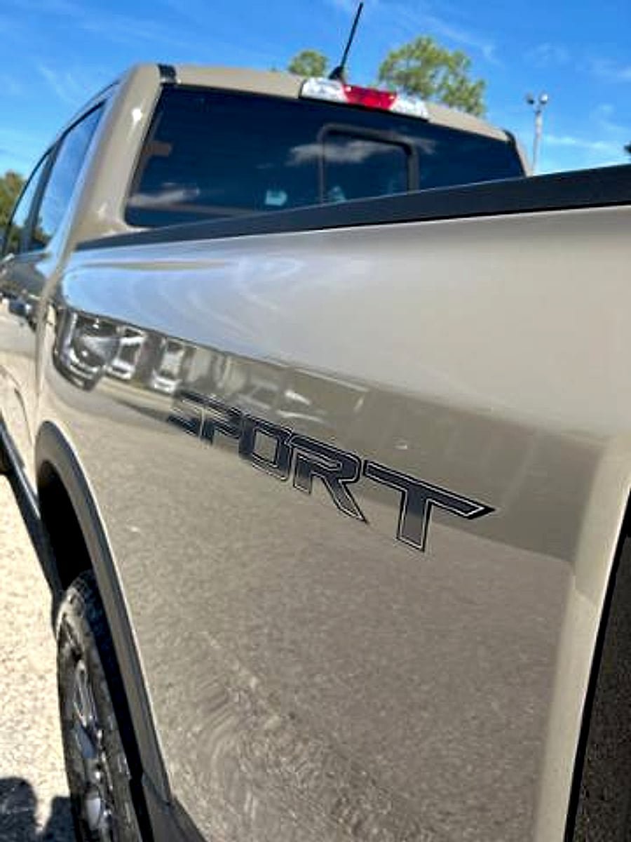 New 2025 Ford Ranger XLT w/ Equipment Group 301A High RWD image 8