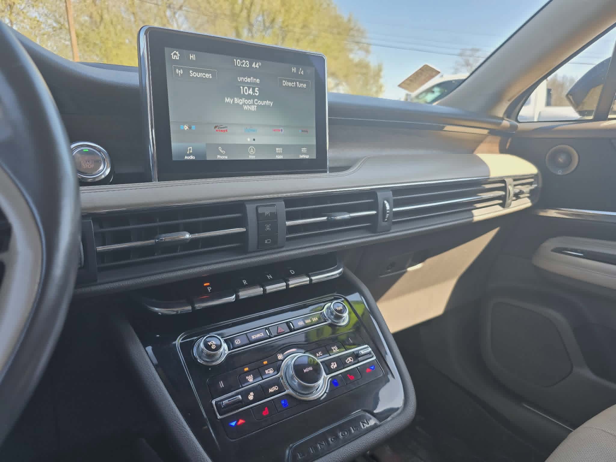 Used 2020 Lincoln Corsair Reserve w/ Elements Package AWD/4WD image 24