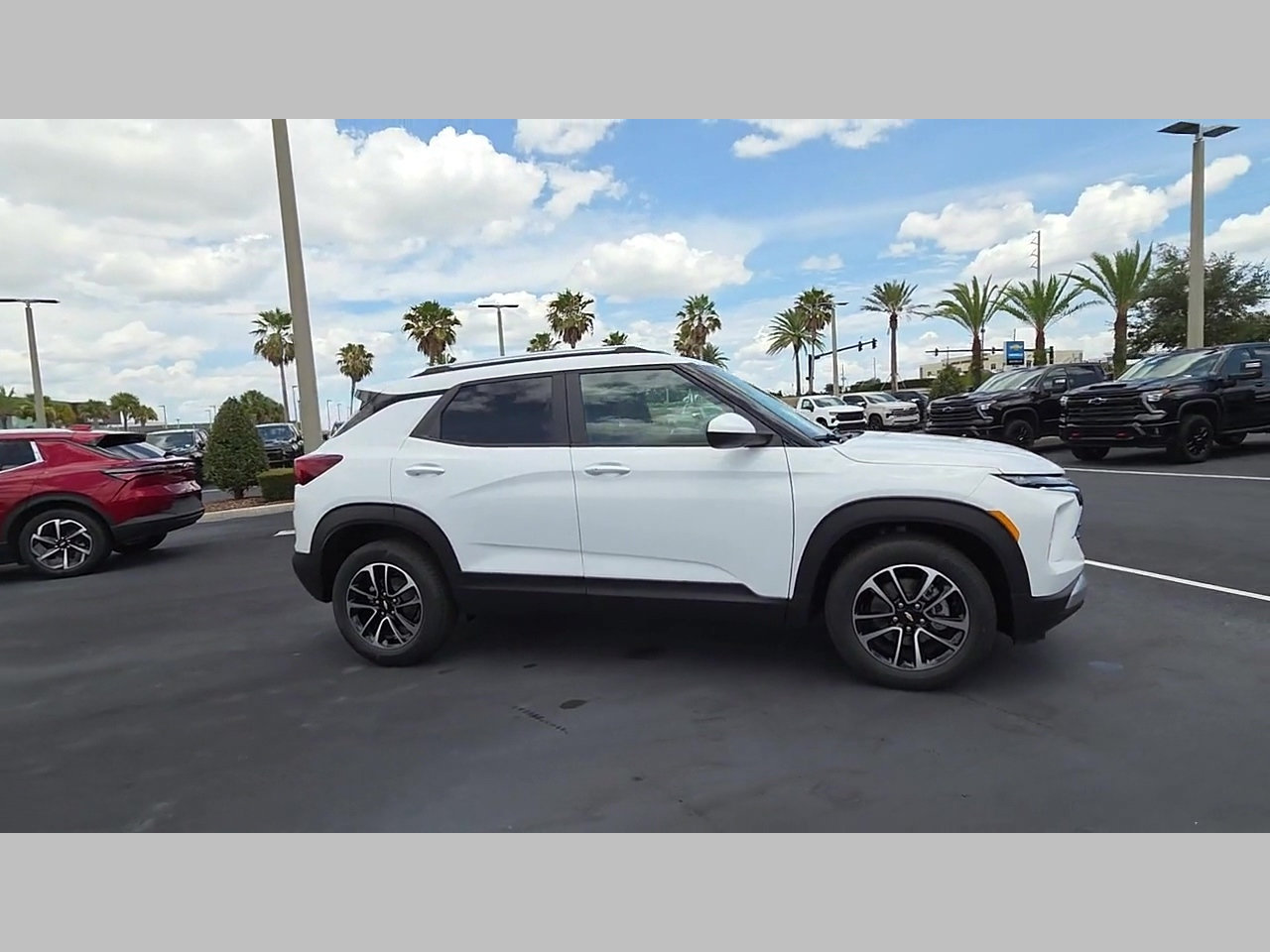 New 2026 Chevrolet TrailBlazer LT w/ Driver Confidence Package FWD image 15