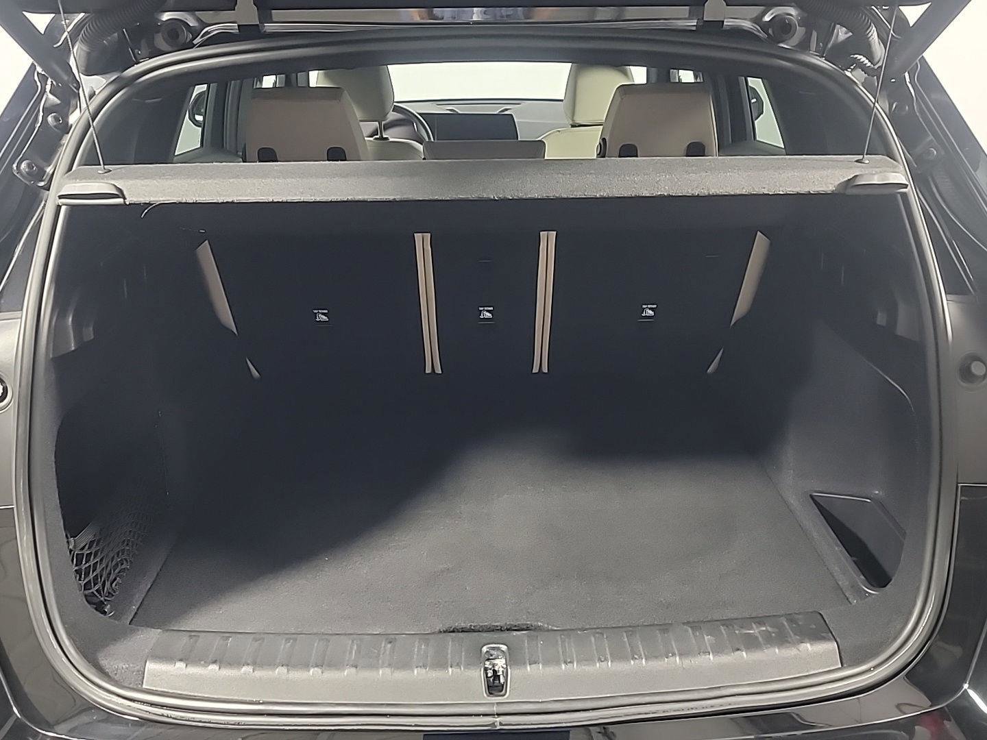 Used 2023 BMW X1 xDrive28i image 9