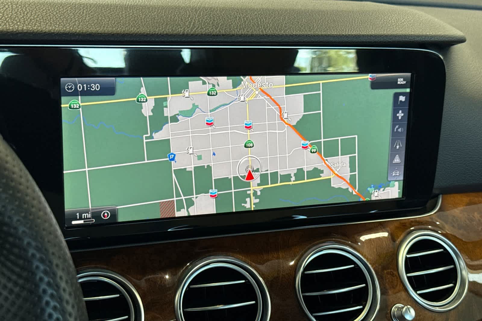 Used 2017 Mercedes-Benz E 300 image 17