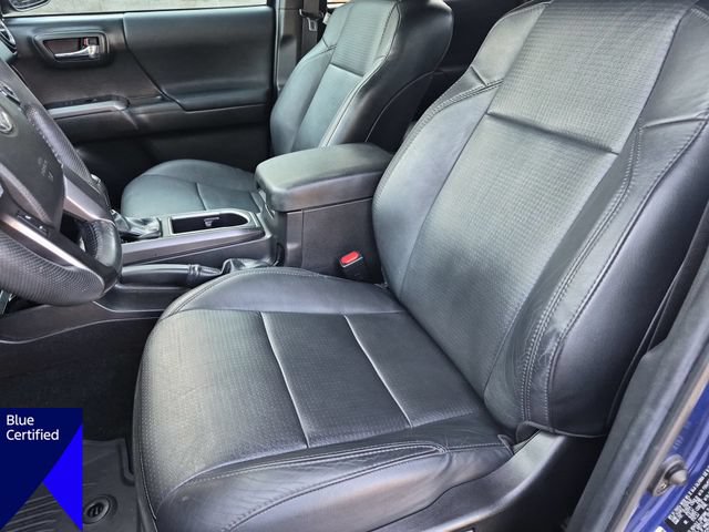 Used 2022 Toyota Tacoma TRD Sport w/ TRD Premium Sport Package AWD/4WD image 15