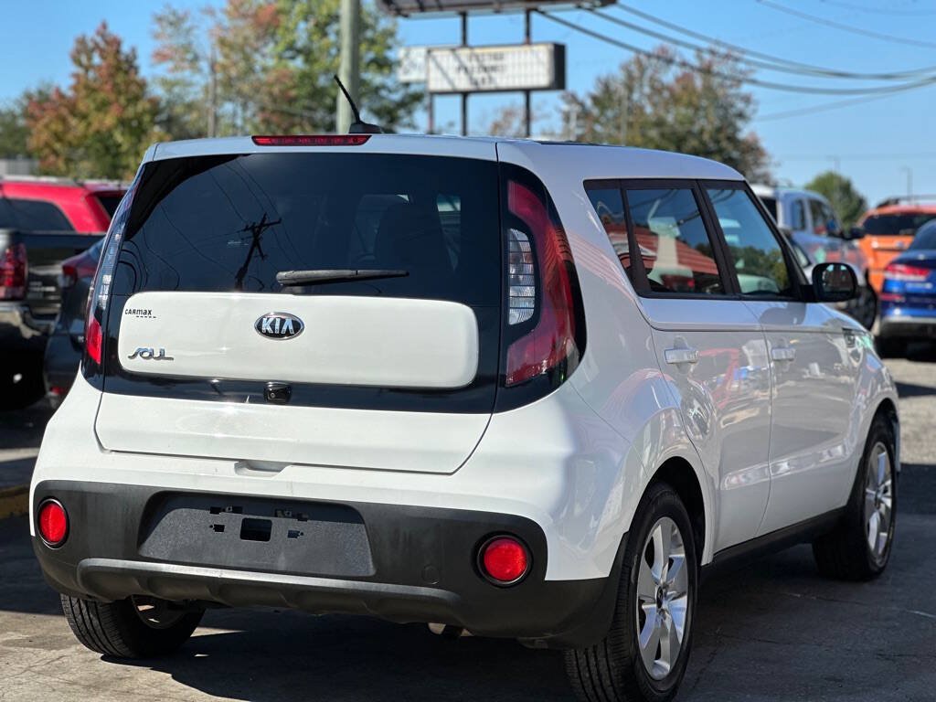 Used 2019 Kia Soul FWD image 6