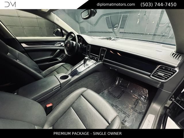 Used 2014 Porsche Panamera 4 AWD/4WD image 18