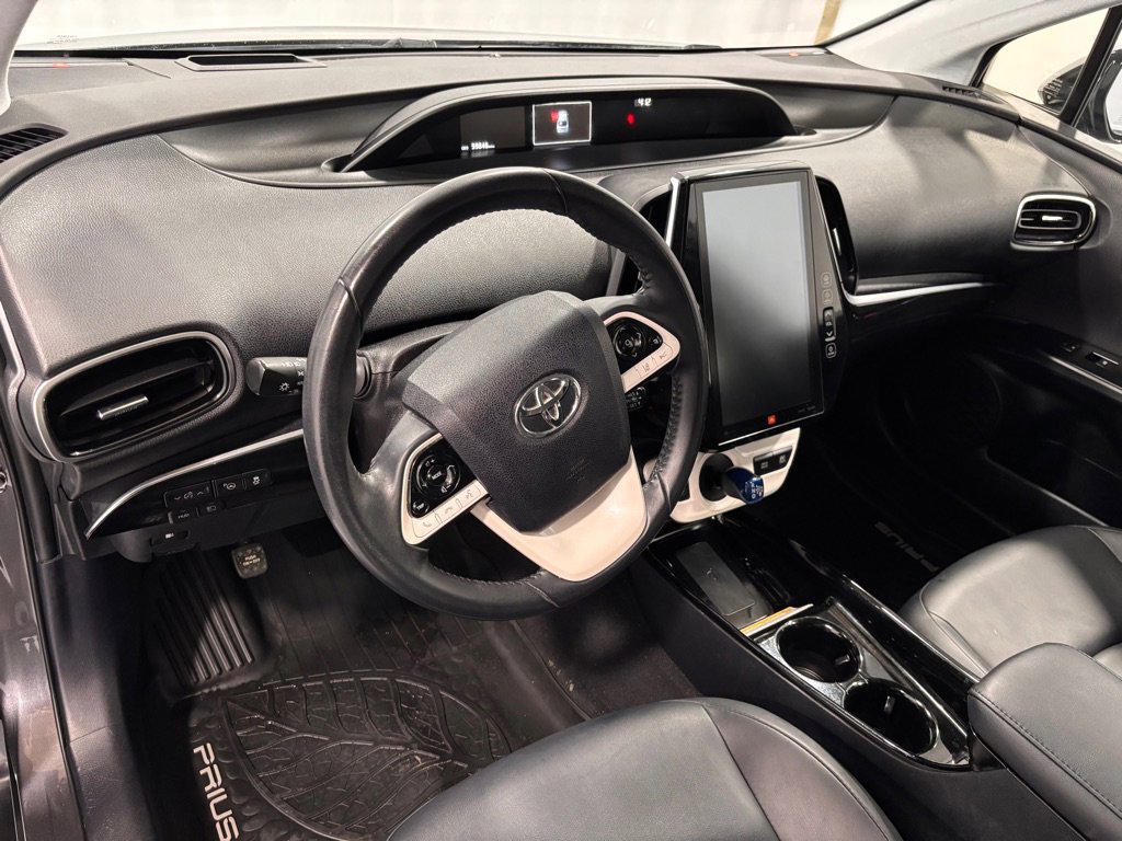 Used 2018 Toyota Prius Four w/ Advanced Technology Package image 9