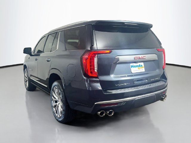 Used 2021 GMC Yukon Denali w/ Denali Premium Package AWD/4WD image 7