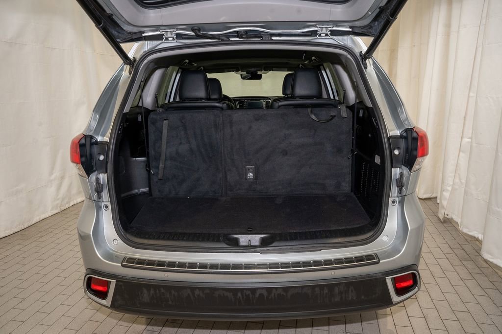 Used 2019 Toyota Highlander Limited image 5