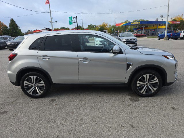 Used 2024 Mitsubishi Outlander Sport SE image 6