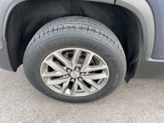 Used 2018 GMC Acadia SLE image 21