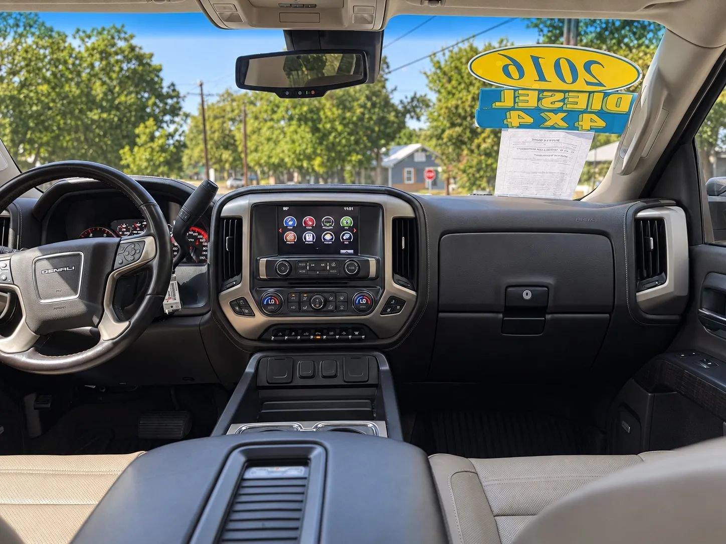 Used 2016 GMC Sierra 2500 Denali w/ Duramax Plus Package AWD/4WD image 13