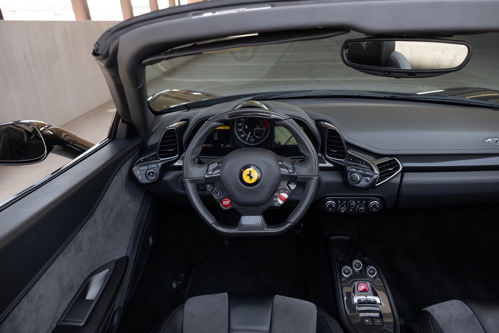 Used 2012 Ferrari 458 Spider RWD image 68