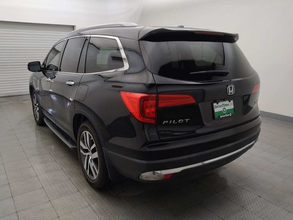 Used 2017 Honda Pilot Touring image 5