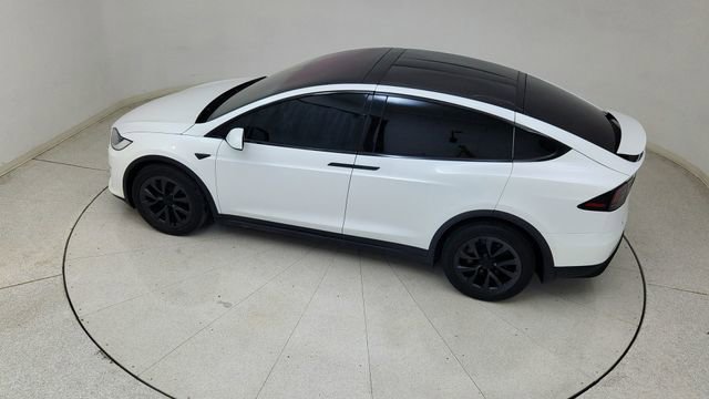 Used 2023 Tesla Model X image 82