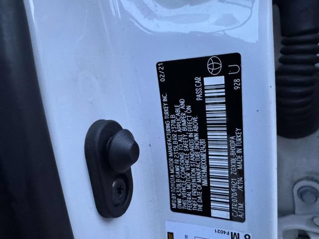 Used 2021 Toyota C-HR LE FWD image 23