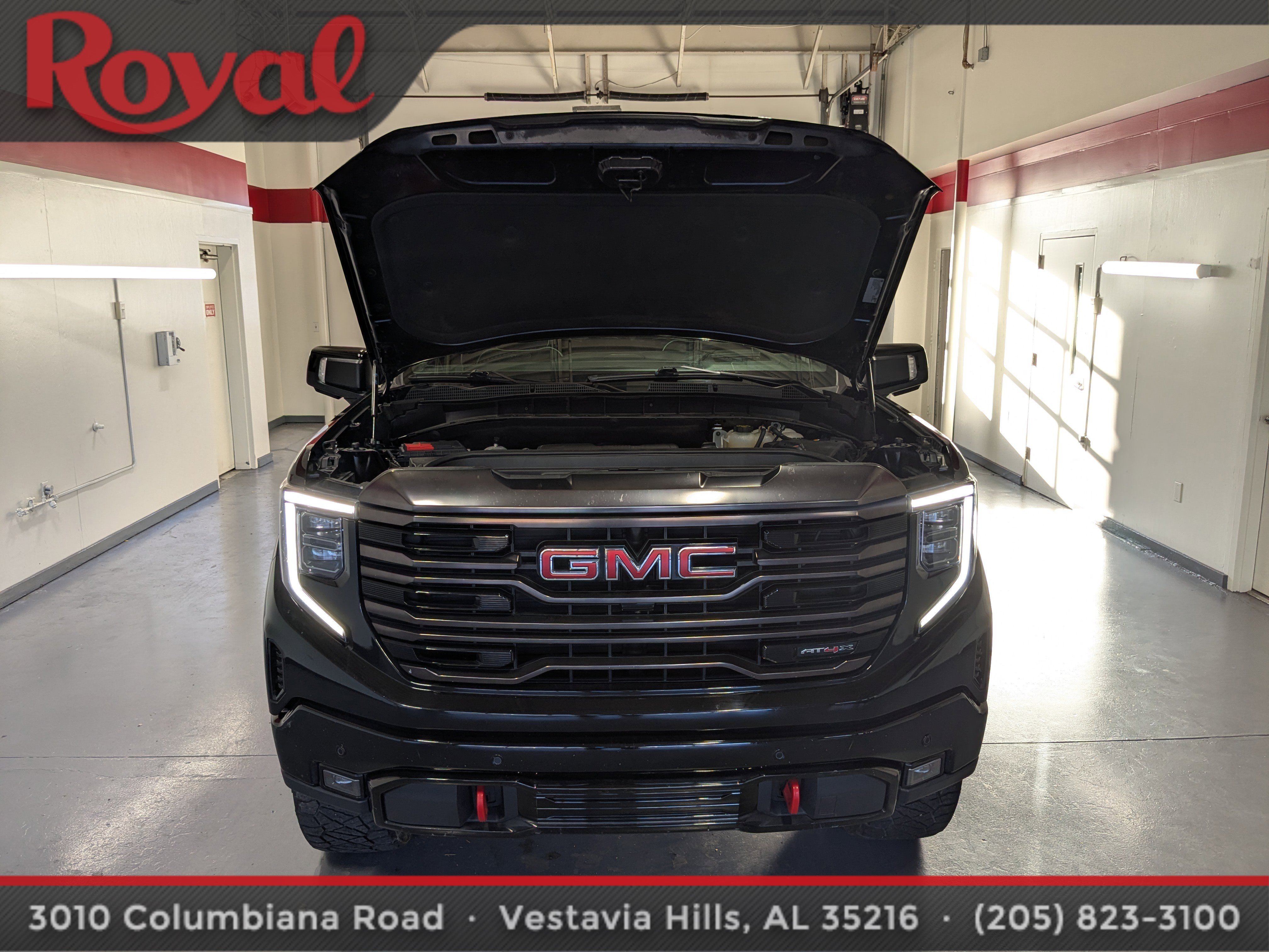 Used 2023 GMC Sierra 1500 AT4X image 26