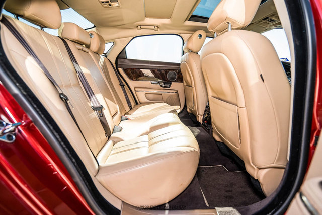 Used 2012 Jaguar XJ RWD image 33