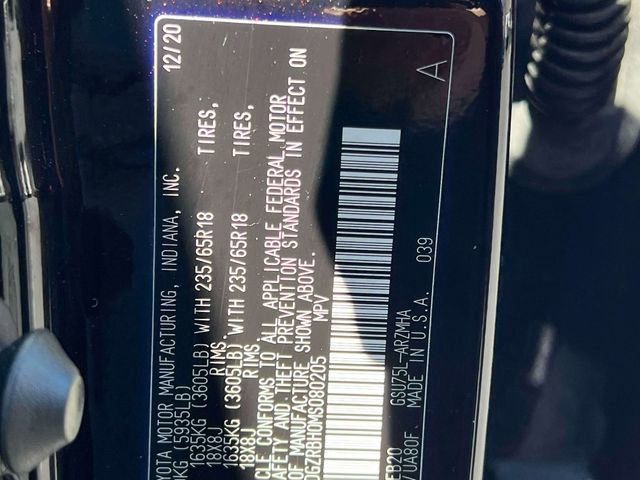 Used 2021 Toyota Highlander XLE image 25