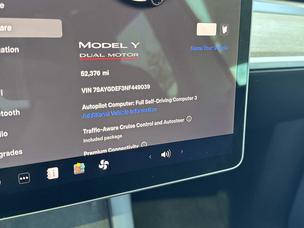 Used 2022 Tesla Model Y Performance AWD/4WD image 13
