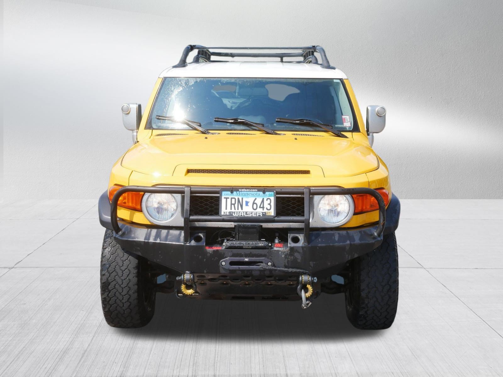 Used 2007 Toyota FJ Cruiser 4WD image 2