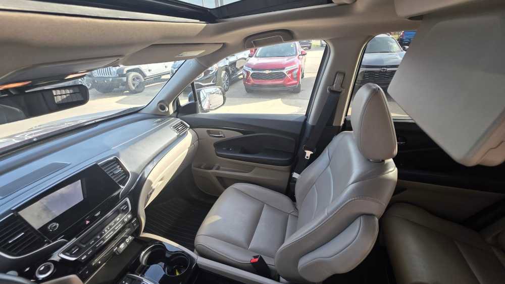 Used 2022 Honda Pilot Touring image 20