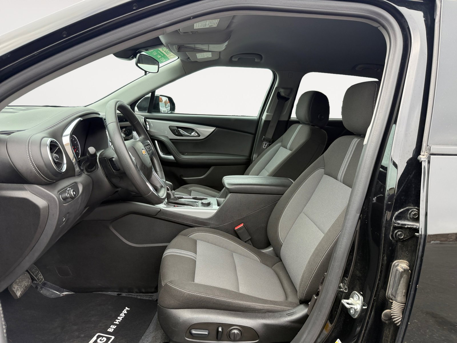 Used 2023 Chevrolet Blazer LT image 10