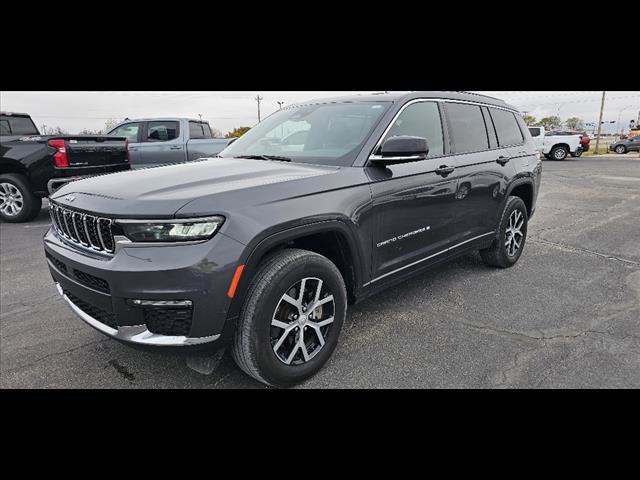 Used 2024 Jeep Grand Cherokee L Limited w/ Luxury Tech Group II image 7