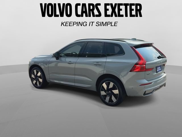 Certified 2024 Volvo XC60 T8 Plus w/ Protection Package Premier AWD/4WD image 8