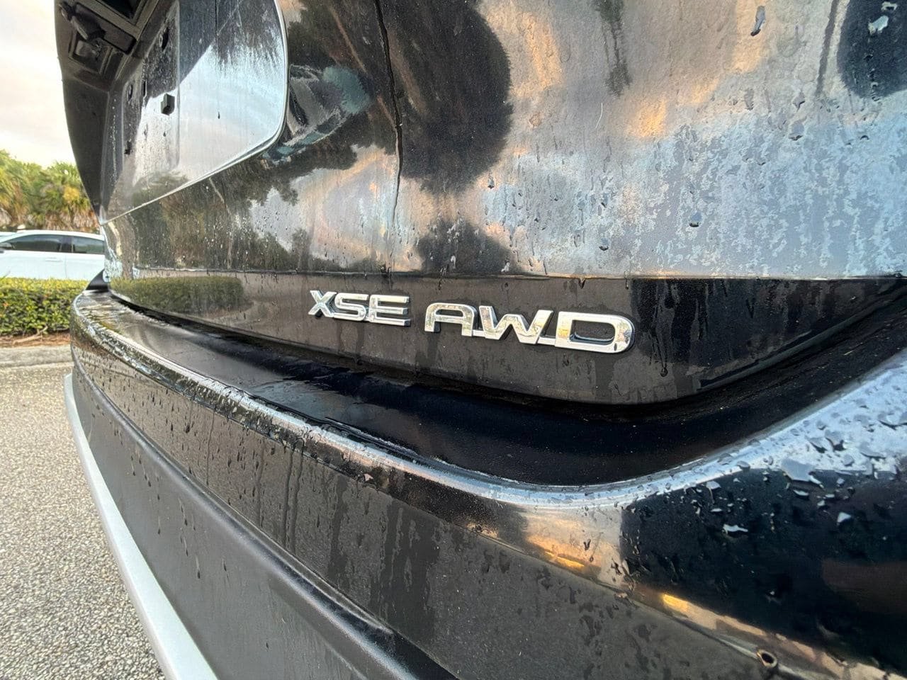 Used 2024 Toyota Highlander XSE AWD/4WD image 4