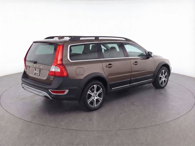 Used 2013 Volvo XC70 T6 image 38