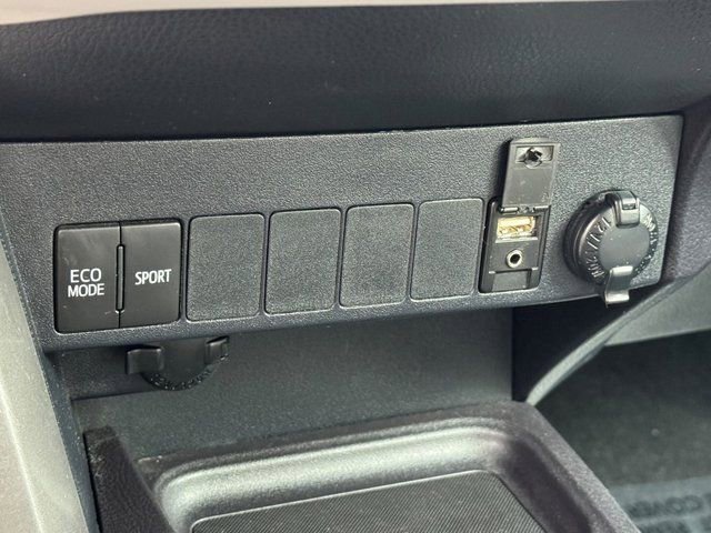 Used 2017 Toyota RAV4 XLE w/ Plus Extra Value Package image 29