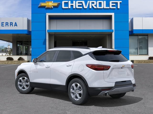 New 2026 Chevrolet Blazer LT w/ Convenience Package FWD image 3