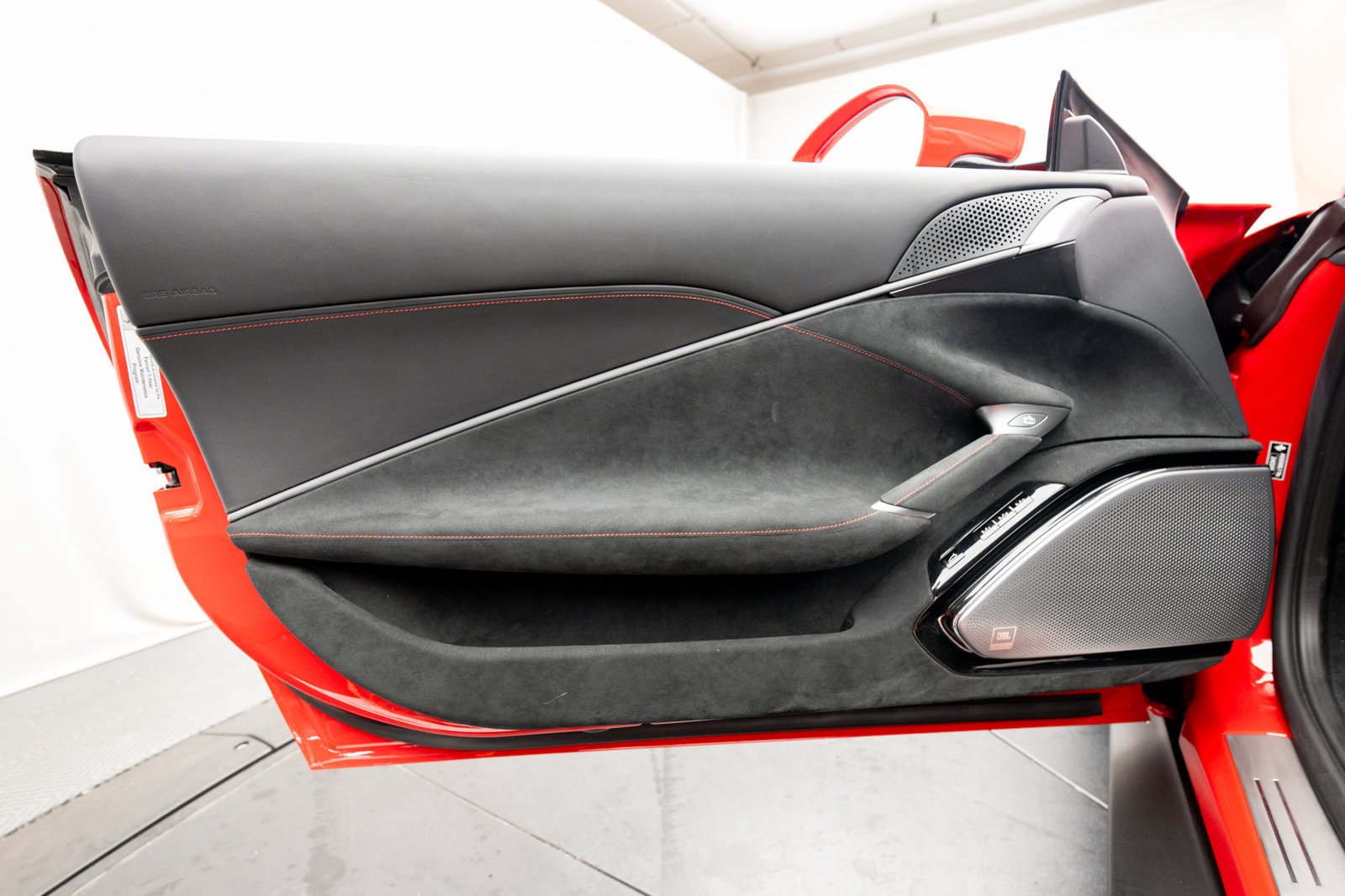 Used 2026 Ferrari Roma Spider RWD image 51