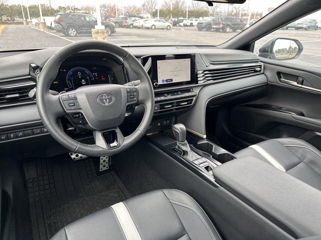Certified 2025 Toyota Camry SE image 28