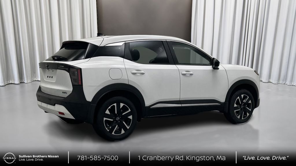 New 2026 Nissan Kicks SV w/ SV Premium Package image 5