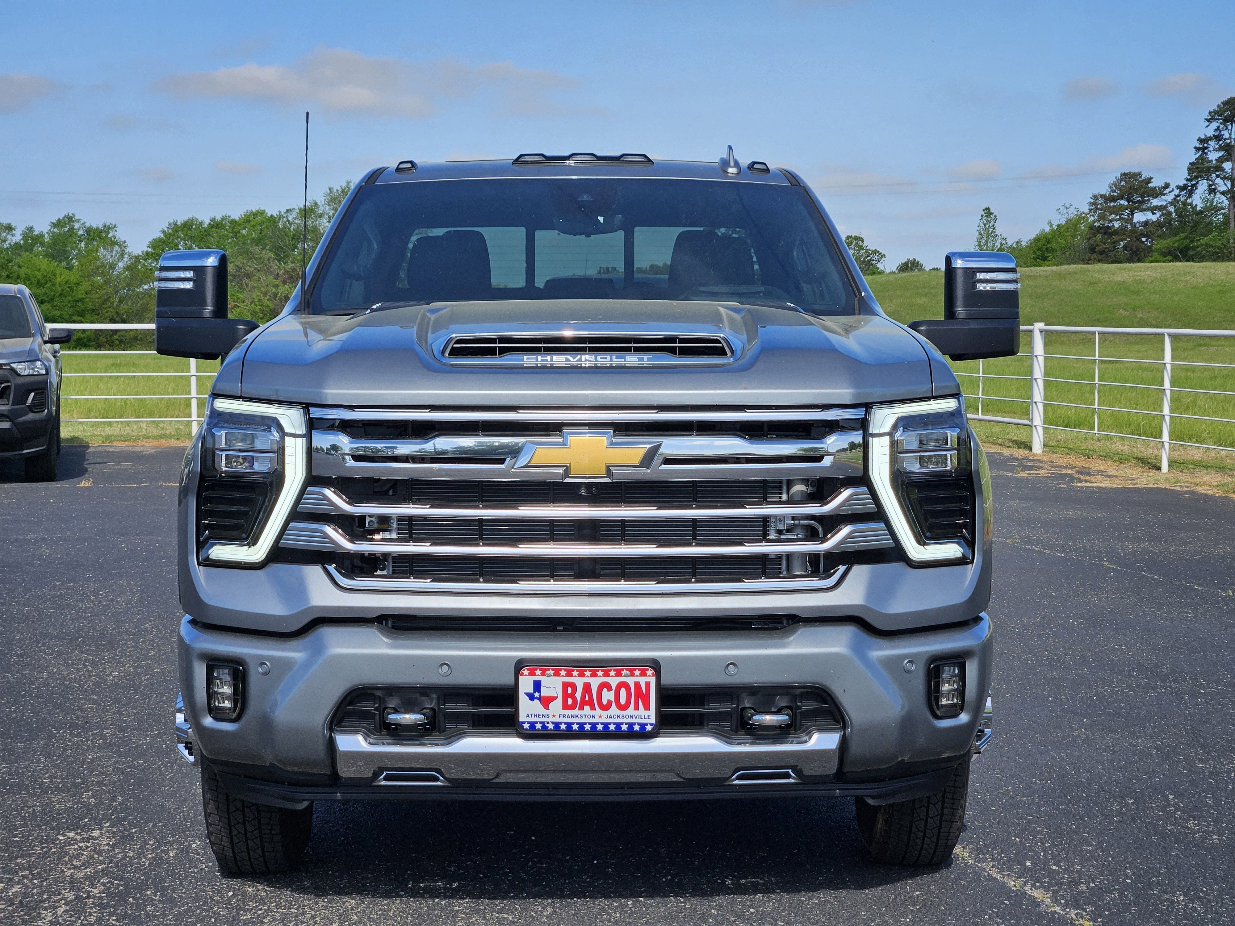 New 2026 Chevrolet Silverado 3500 High Country w/ Technology Package AWD/4WD image 2
