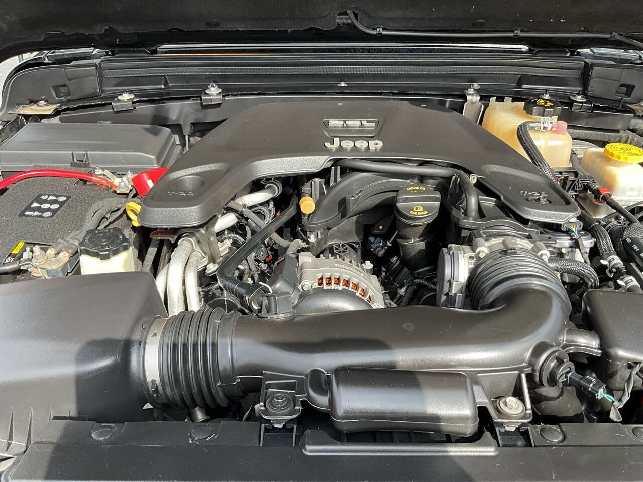 Used 2019 Jeep Wrangler Unlimited Rubicon image 44