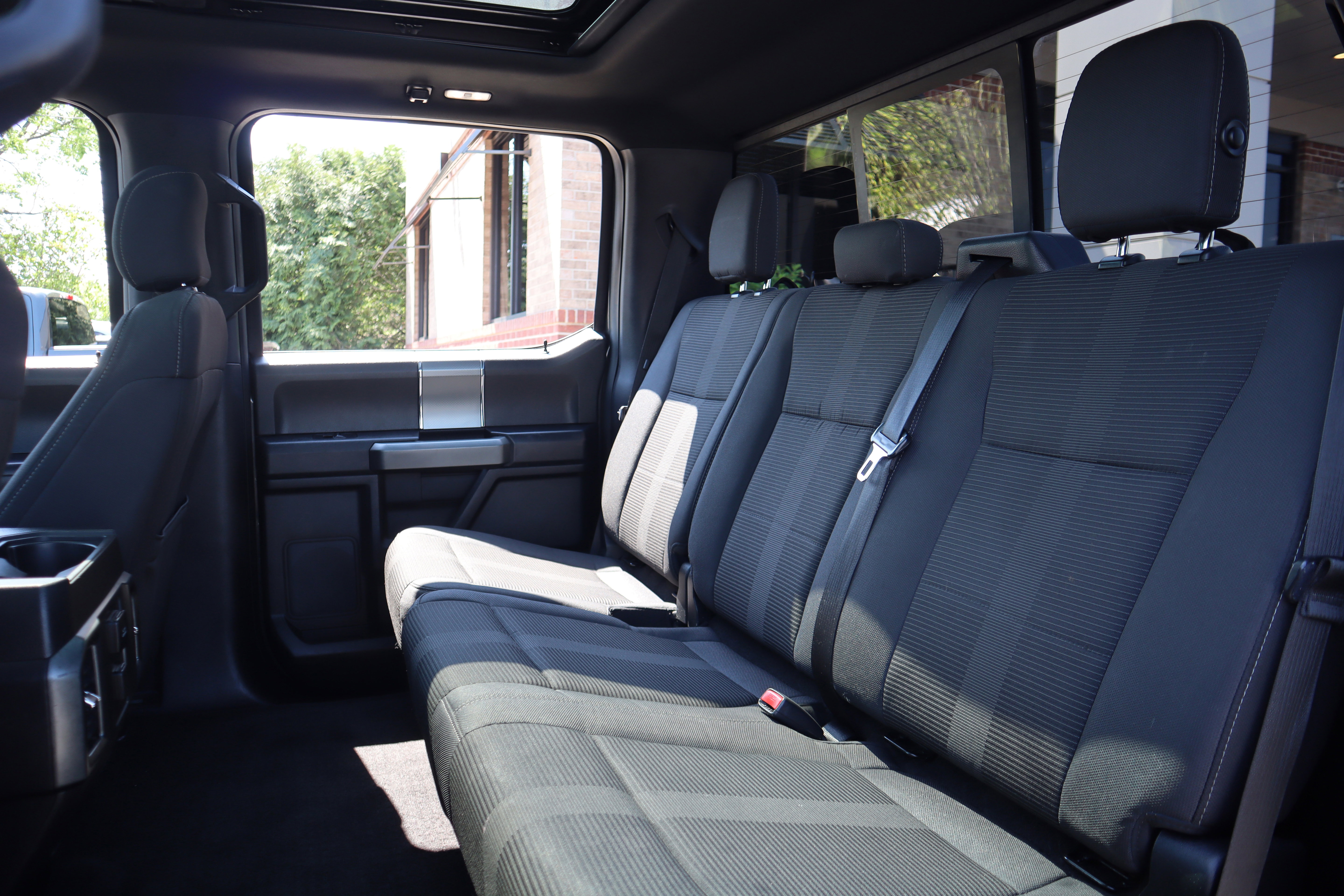 Used 2016 Ford F150 XLT w/ Equipment Group 302A Luxury image 29