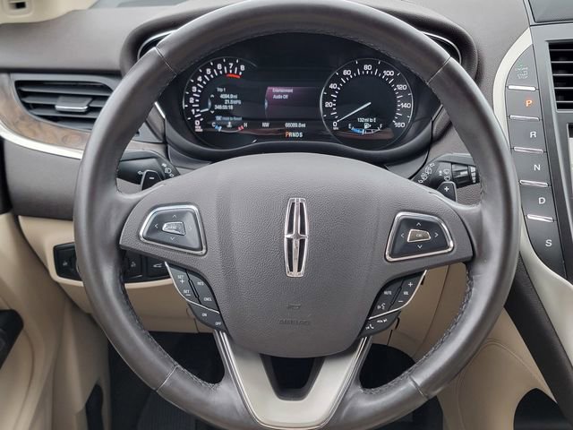 Used 2017 Lincoln MKC Reserve image 32