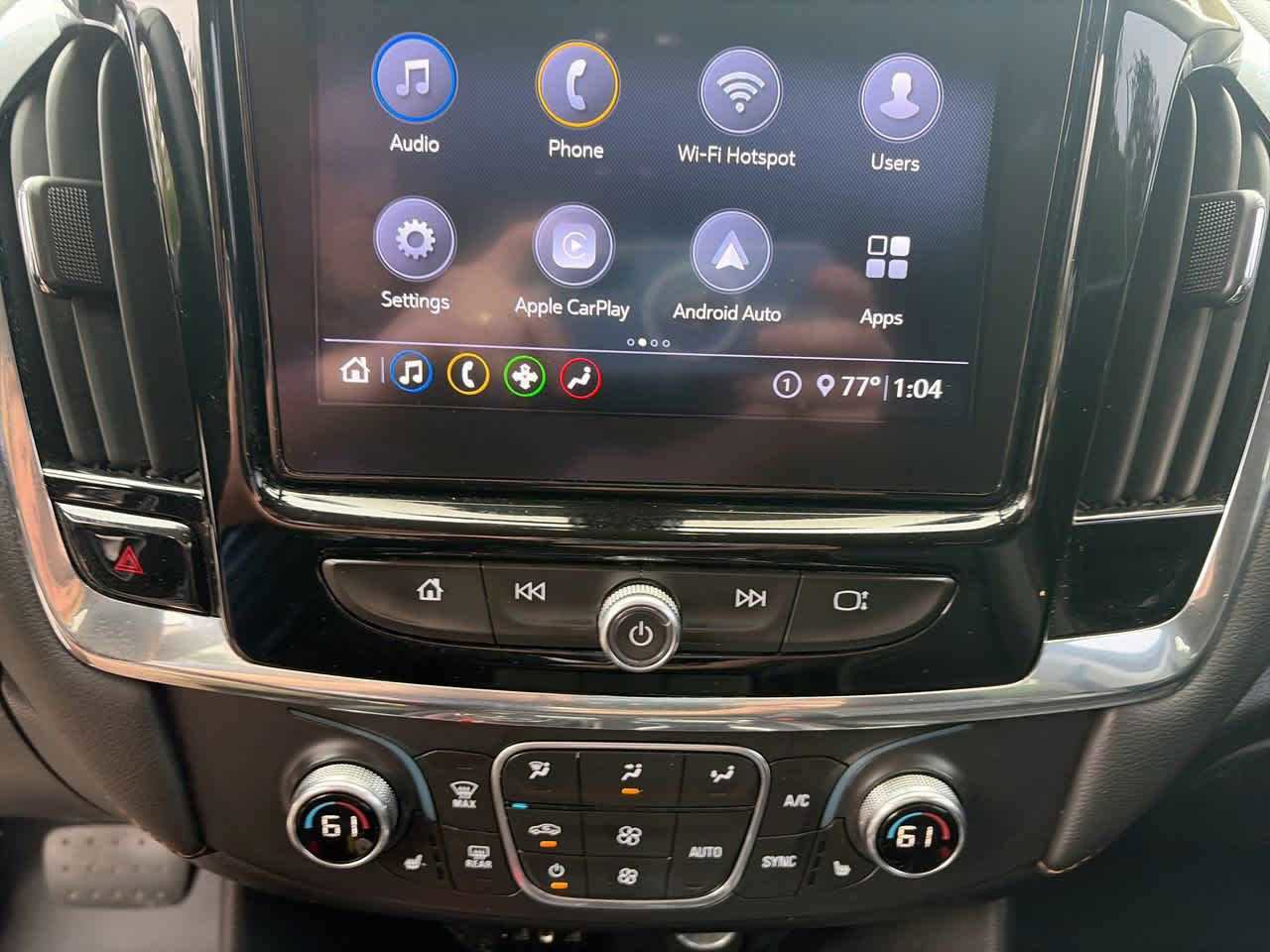Used 2020 Chevrolet Traverse LT FWD image 20