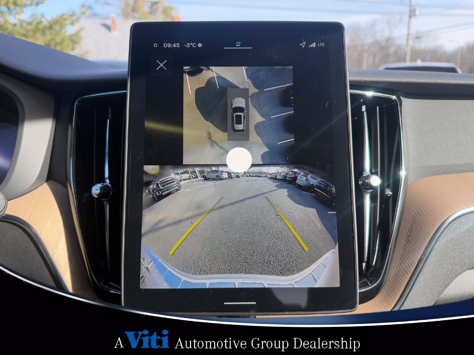 Used 2026 Volvo XC60 B5 Plus w/ Protection Package Premier AWD/4WD image 16