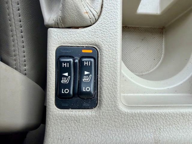 Used 2013 Subaru Crosstrek 2.0i Limited w/ Popular Pkg 2 image 34