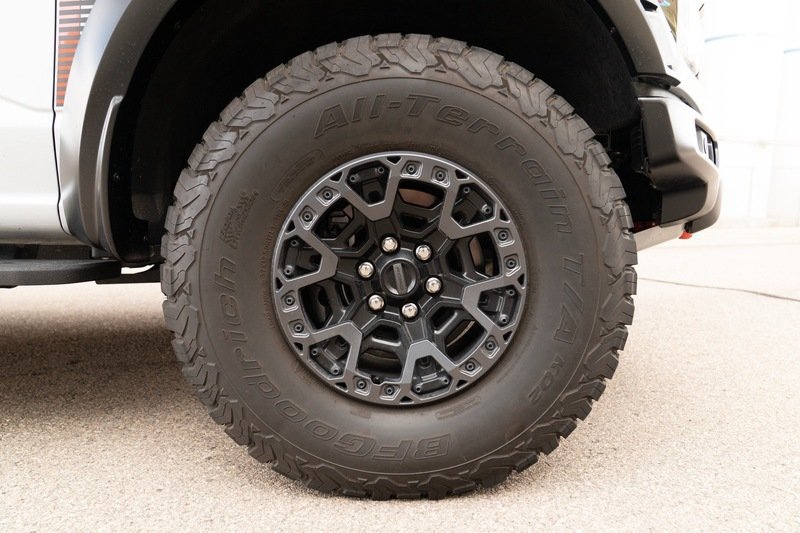 Used 2025 Ford F150 Raptor w/ Equipment Group 803A Raptor R AWD/4WD image 46