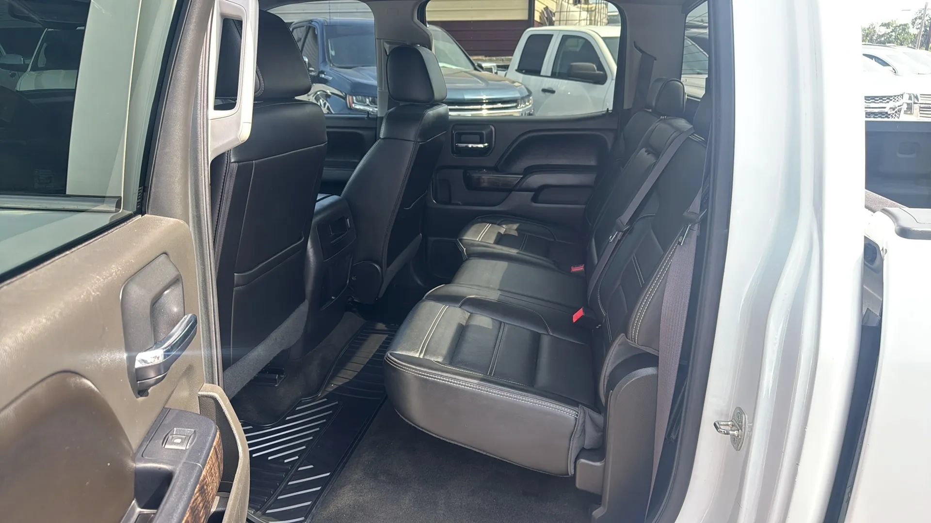 Used 2016 GMC Sierra 1500 Denali AWD/4WD image 5