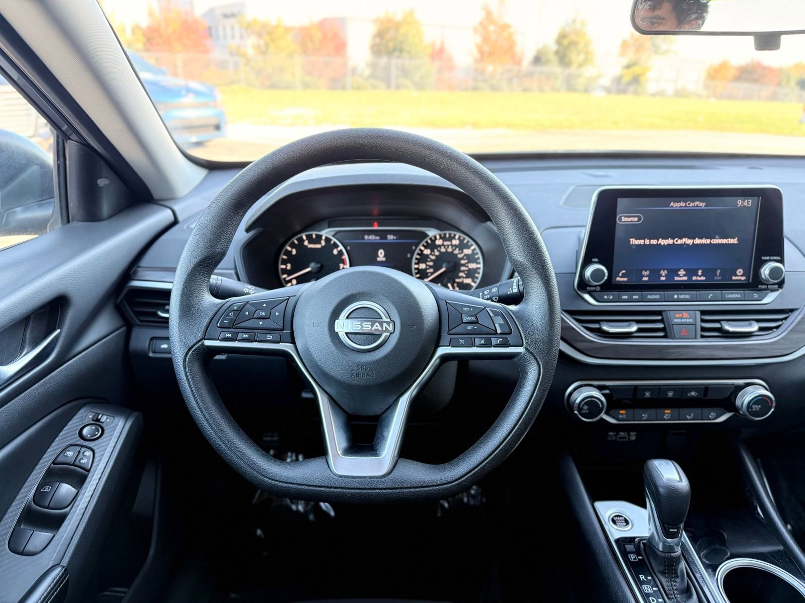 Used 2024 Nissan Altima 2.5 SV image 23